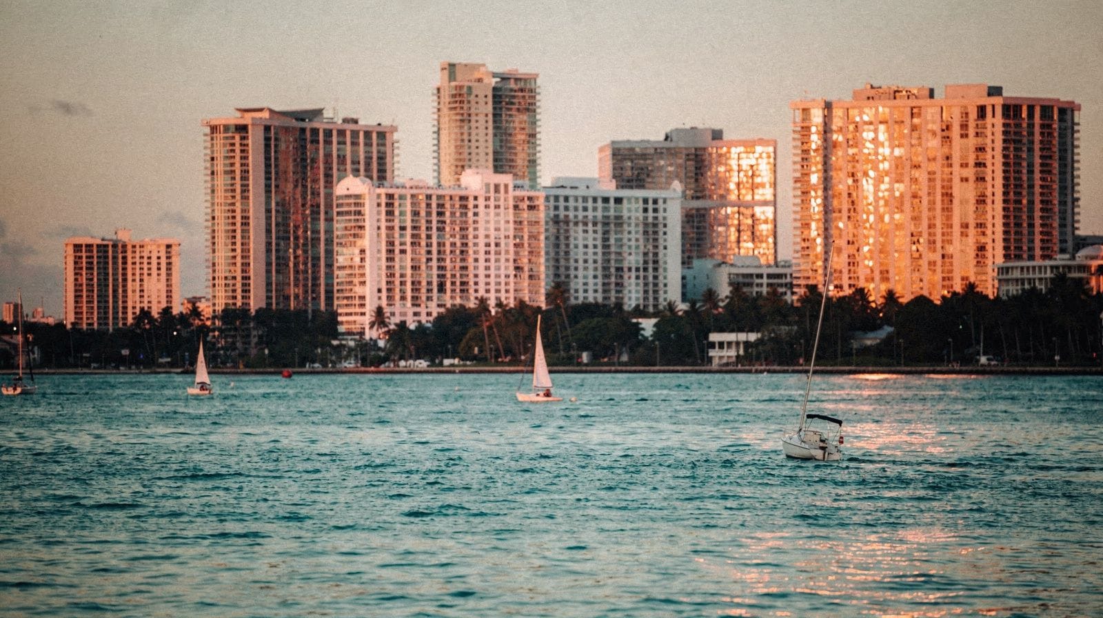 Best sunset spots in Miami