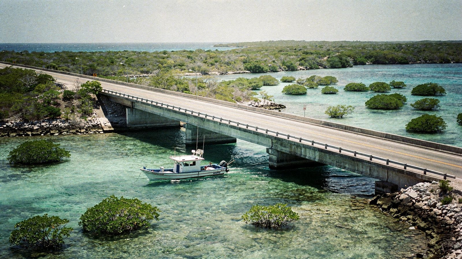 The Florida Keys: Key Largo to Key West, mile by mile