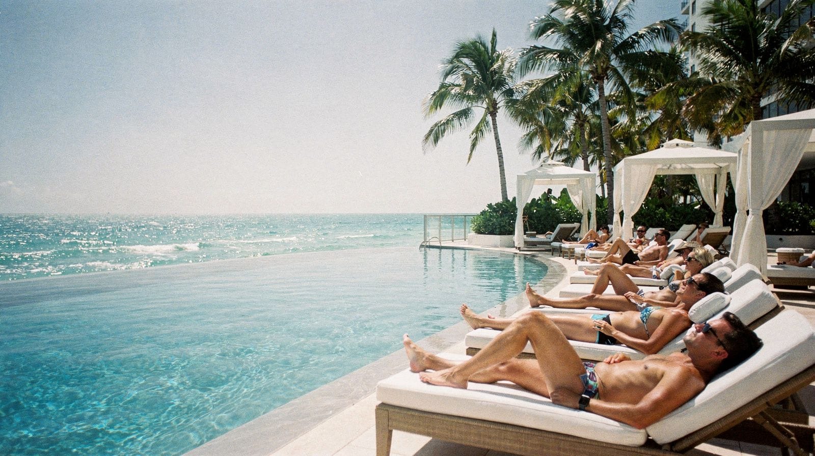 Pool day passes and beach clubs in Miami