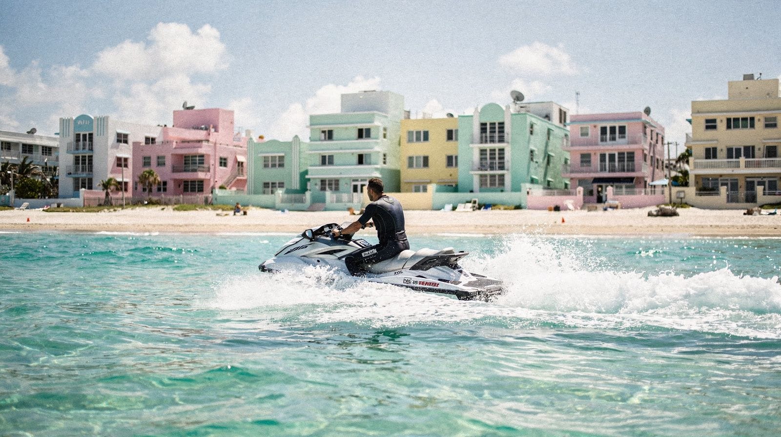 Jet ski and water sports in Miami: what to actually expect